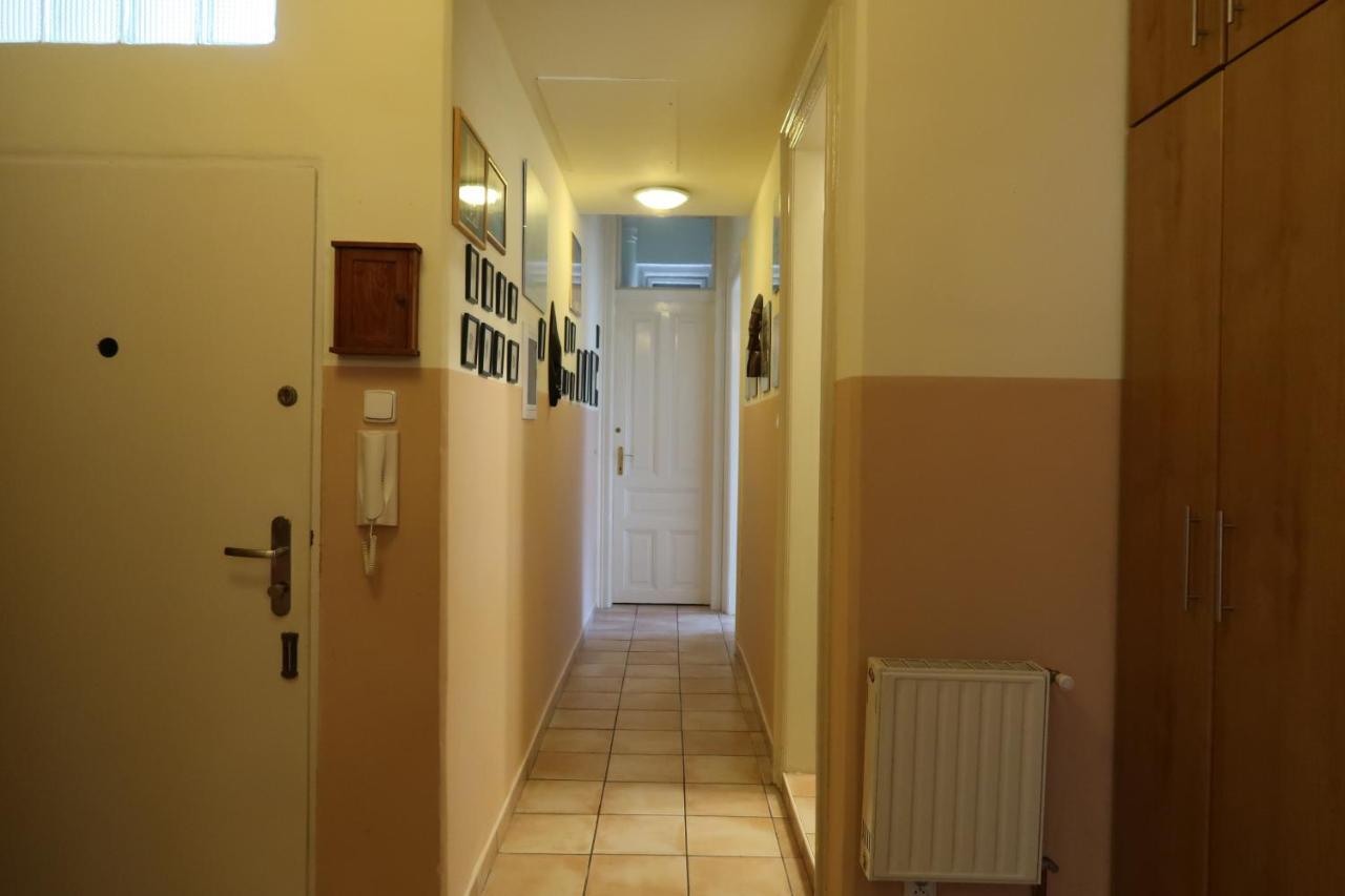 Apartment Themis Карловы Вары Экстерьер фото